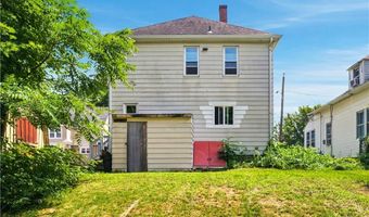 82 Dyer Ave, East Providence, RI 02915