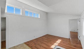 195 17TH St SE, Bandon, OR 97411