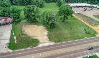 624 Highway 6, Batesville, MS 38606