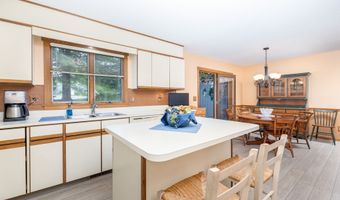 1469 Farmington Ave 46, Bristol, CT 06010