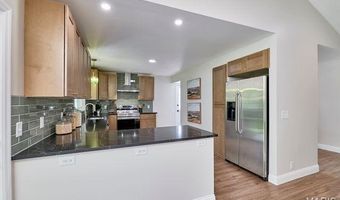 413 Claymont Dr, Ballwin, MO 63011