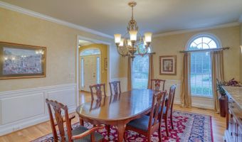 33 CHADWICK Dr, Dover, DE 19901