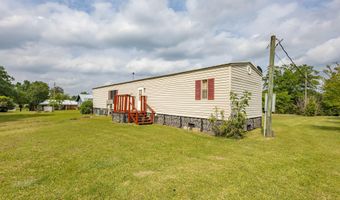 1749 Carolina St, Alford, FL 32420