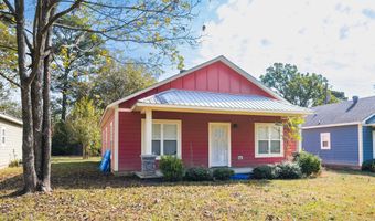 202 N Holly St, Beebe, AR 72012