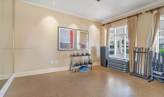 20000 E Country Club Dr TS02, Aventura, FL 33180
