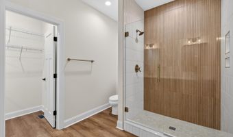 9041 Stonewall Rd, Appomattox, VA 24522