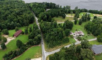 New Hope Rd, Big Sandy, TN 38221