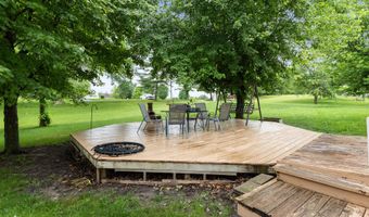 2400 Ridgetop Cir, Ames, IA 50014