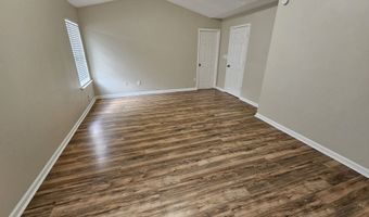 6718 Roscommon Dr, Austell, GA 30168