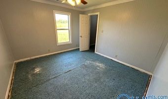 224 Dunn Dr, Albertville, AL 35950