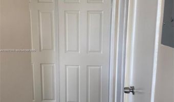 1070 98th St 11, Bay Harbor Islands, FL 33154