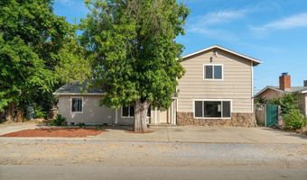 19429 Hill St, Anderson, CA 96007