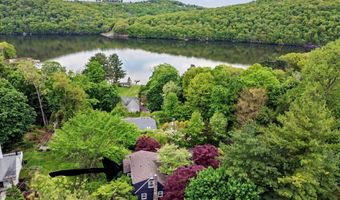 10 Snug Harbor Dr, Danbury, CT 06811