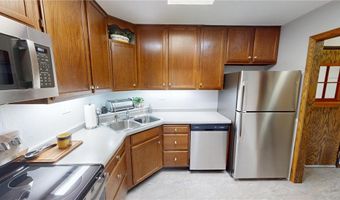 909 Luther Pl 117, Albert Lea, MN 56007