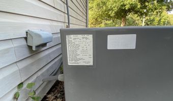 15825 Childress Rd, Bauxite, AR 72011