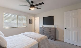 656 E MESQUITE Ave, Apache Junction, AZ 85119