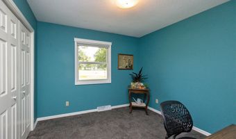 204 E Madison Dr, Polk City, IA 50226