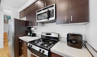 343 Platinum St SW B, Albuquerque, NM 87102