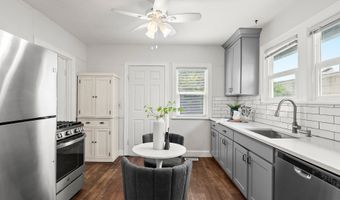705 JACKSON St, Oregon City, OR 97045