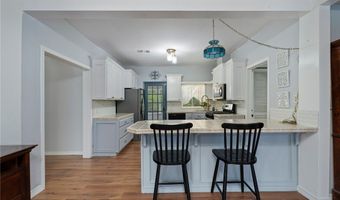 606 N Roseville St, Altus, AR 72821