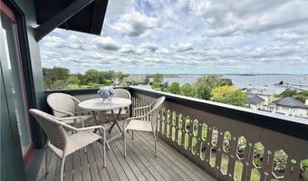 35 Chastellux Ave J, Newport, RI 02840