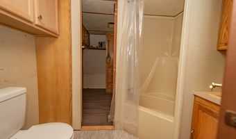 40-1 Bates Rd, Abbot, ME 04406