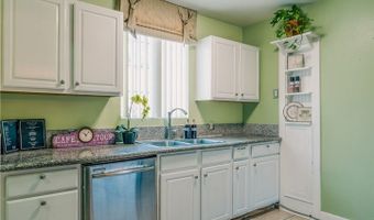 7122 De Longpre /7124, Los Angeles, CA 90046