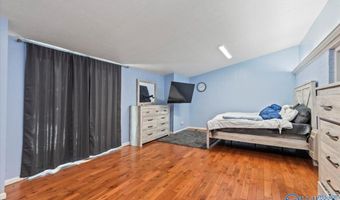 413 Peach Ave, Albertville, AL 35950