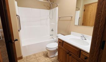 1916 Prospect, Aberdeen, SD 57401