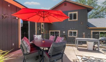 1070 Suzanne Dr, Angels Camp, CA 95222