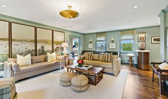 25 Tokeneke Trl, Darien, CT 06820