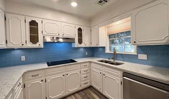 1604 Broadway Blvd W, Ada, OK 74820