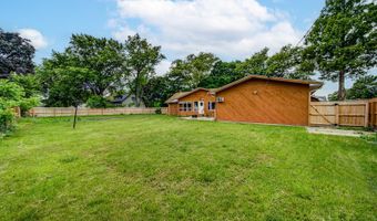 11647 S Tripp Ave, Alsip, IL 60803