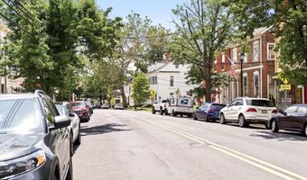 43 N Main St, Allentown, NJ 08501