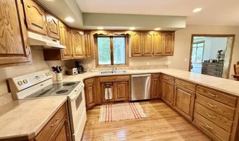 12959 Ironwood Dr, Aberdeen, SD 57401