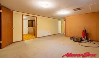 1808 12th St, Cody, WY 82414