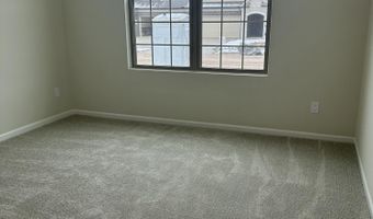719 W Spaniel Dr, Ann Arbor, MI 48108