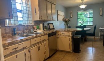 112 SW K St, Antlers, OK 74523