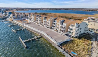 401 Bay Shore Dr 18B, Barnegat, NJ 08005