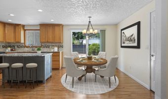 11300 FINNEGANS Way, Oregon City, OR 97045