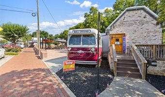 226 Old Canton Cir, Ball Ground, GA 30107