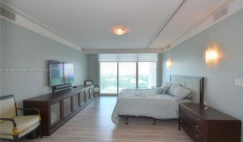 20201 E Country Club Dr 901, Aventura, FL 33180