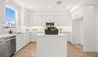 155 W LA PALMA Ave 2, Anaheim, CA 92801