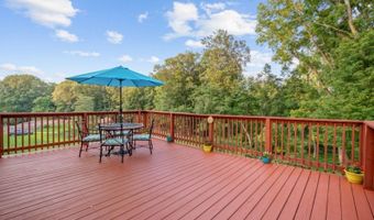 226-248 Barrett Rd, Alloway, NJ 07422