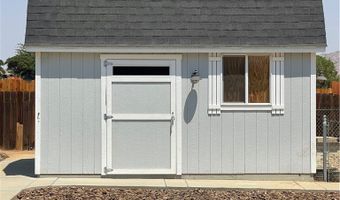 13405 Applewood Rd, Apple Valley, CA 92308