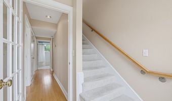12 Honora Ln 12, Bourne, MA 02532