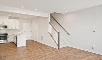 20364 NEWFOUNDLAND Sq, Ashburn, VA 20147