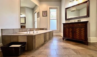 330 Hawthorne Dr, Bedford, IN 47421