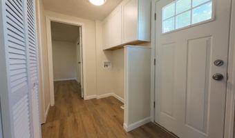 6 Sherwood Ln, Merrimack, NH 03054