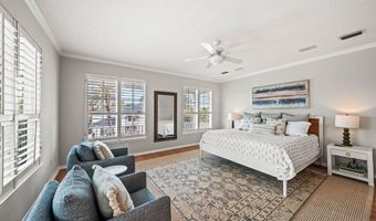 1271 E COAST Dr, Atlantic Beach, FL 32233